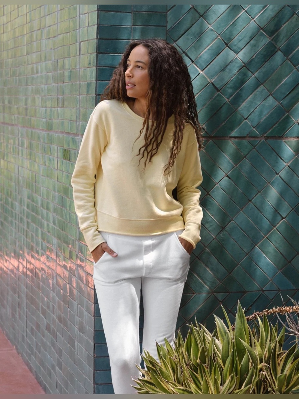 Frank & Eileen yellow Boyfriend Crew Neck Sweatshirt size small